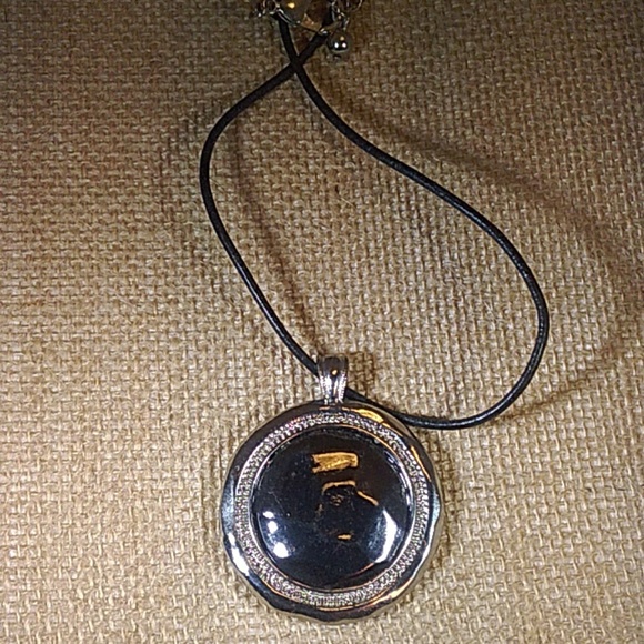 Chico's Large Pendant Necklace --23 - Picture 2 of 4